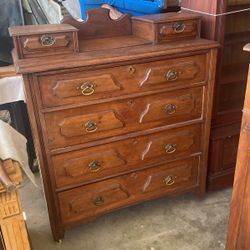 Victorian Chest Of Drawers