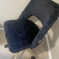 Black hello kitty Chair