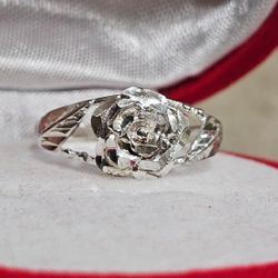 Vintage Sterling Silver Carved Rose Ring Avon Floral Flower Jewelry Gift Present / SIZE 7 RING / **Box Has Flaws