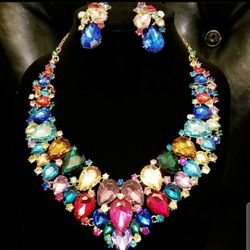 Multi Colored Diamond Necklace With Earrings