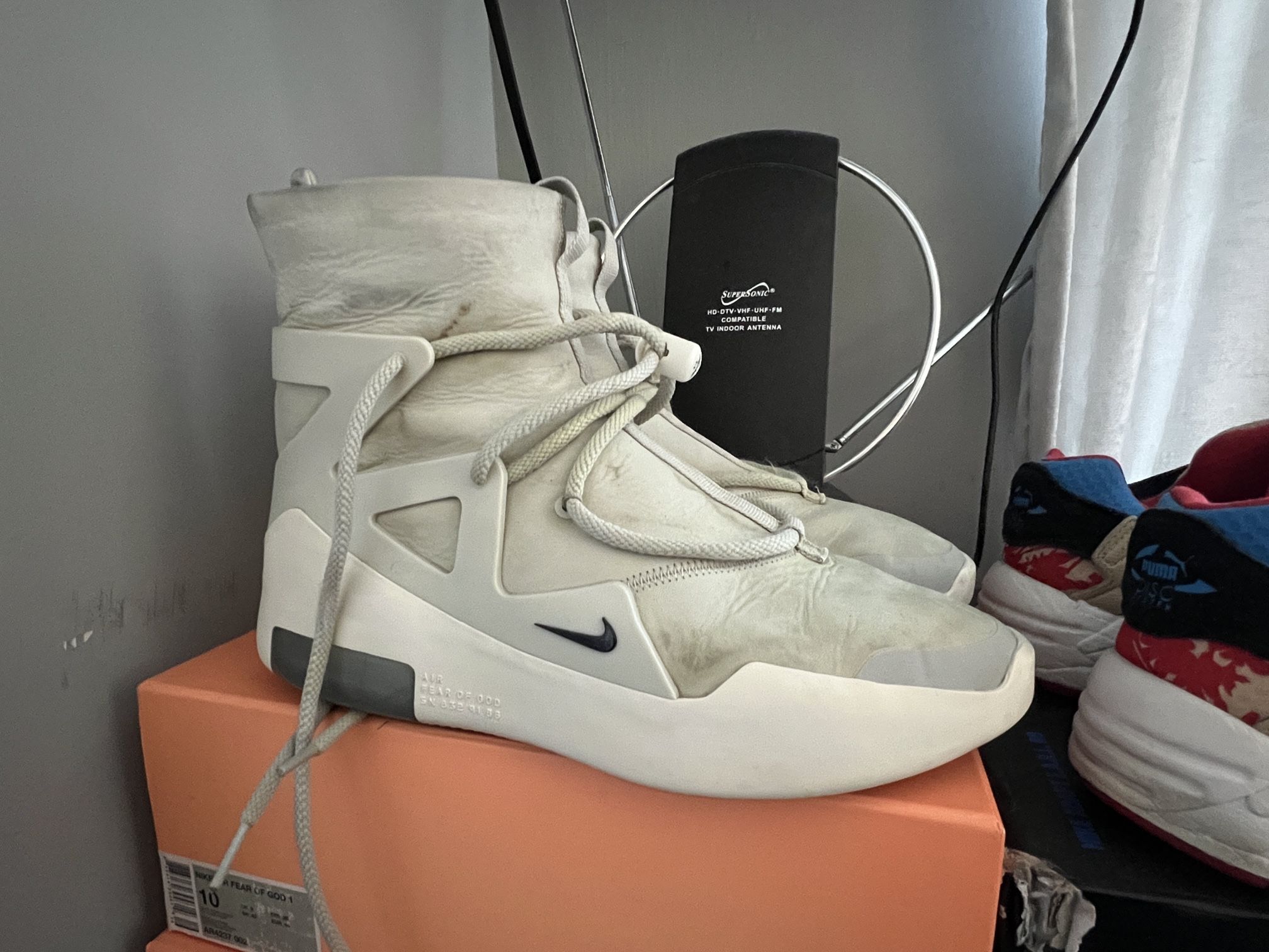 Nike Fear Of god Light Bone
