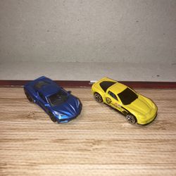 Toy cars 1:64 scale / Super Dual