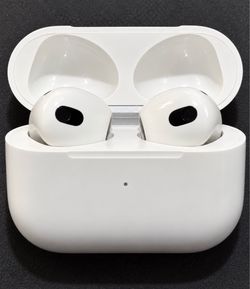 Apple AirPods 3rd Gen