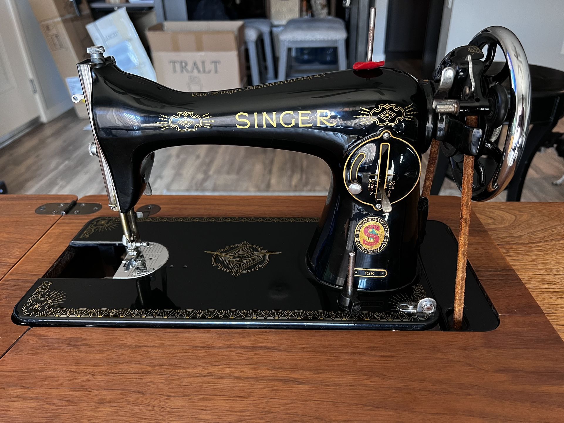 Vintage Singer 15K Sewing Machine