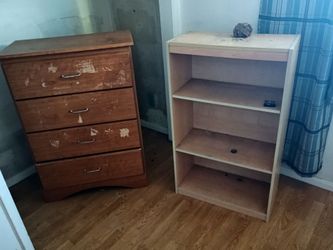 Child's bedroom furniture