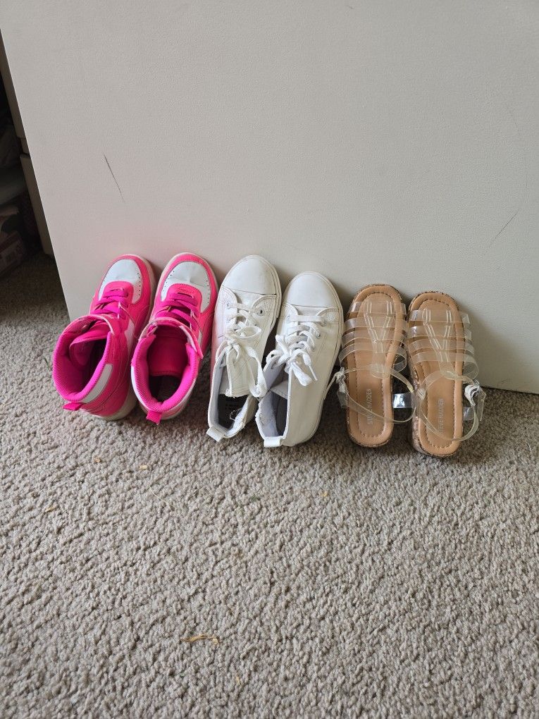 Brand: PUMA, COTTON-ON, STEVE MADDEN