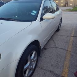 2002 Nissan Altima 