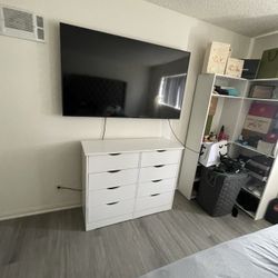 White 8 Drawer Dresser 