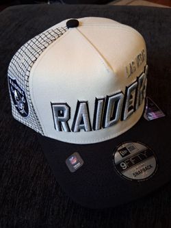 9fifty New Era Las Vegas Raiders Snapback Hat $25
