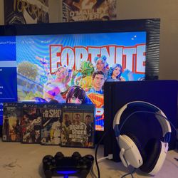 PS4 With Games