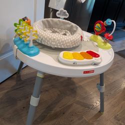 Skip Hop Explore & More 3-Stage Activity Table – Good Condition