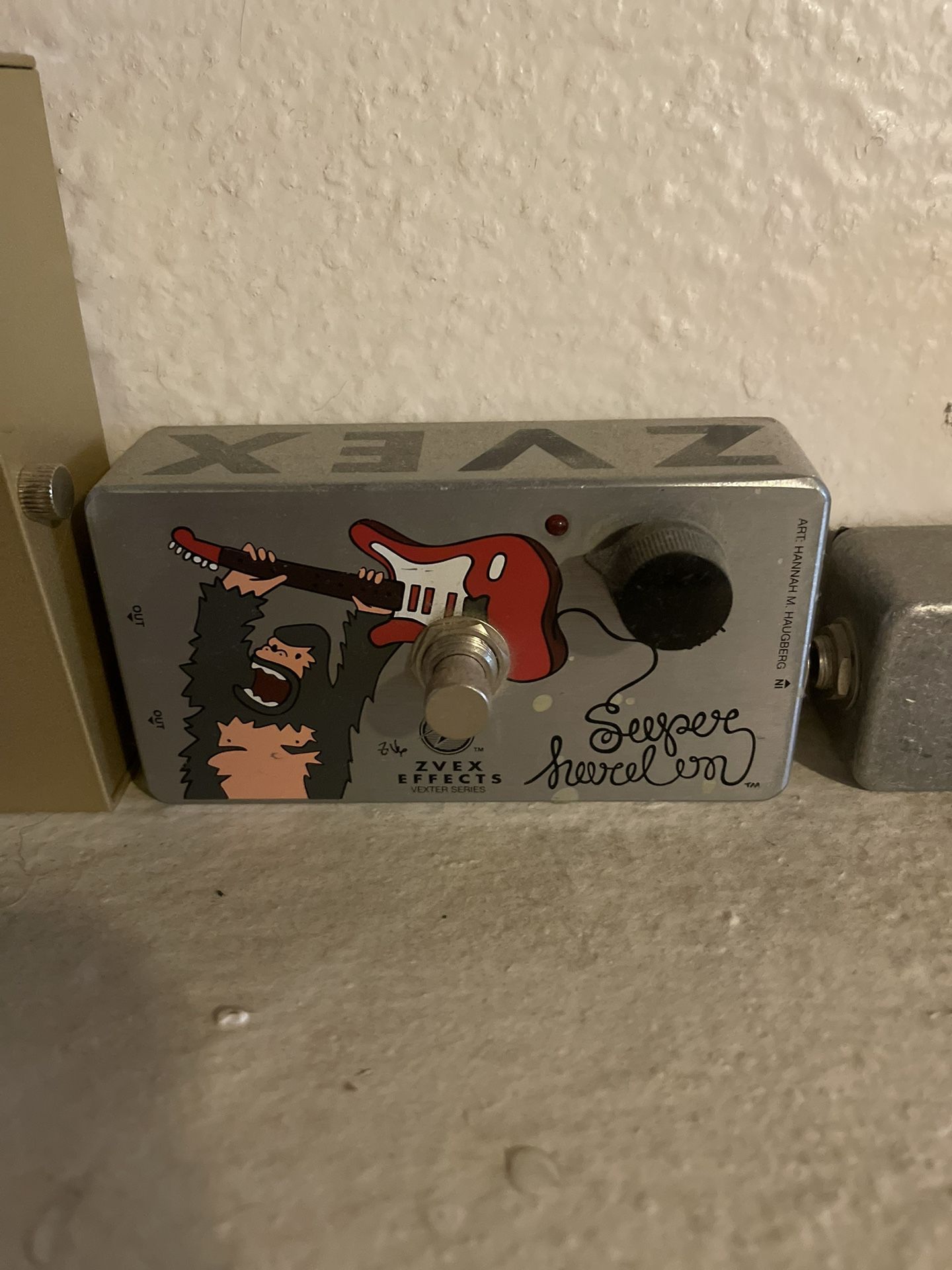 ZVEX Super Hard On (Overdrive - it's super hard... on your amp)