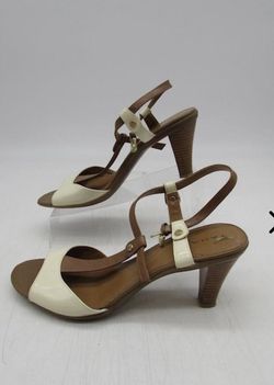 Tahari  Sandals W8
