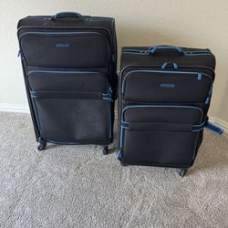 American Tourister Luggage Set