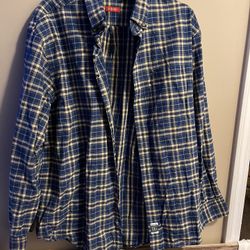 IZOD Men's Shirt Size XL Plaid Blue Front Pocket Button Down Long Sleeve Like New Smoke Free