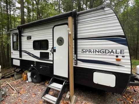 2022 Keystone Springdale Mini Trailer