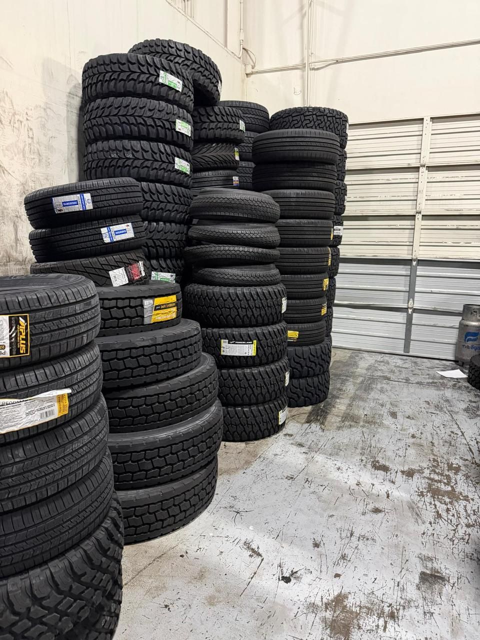 235 45 17 All 4 tires set