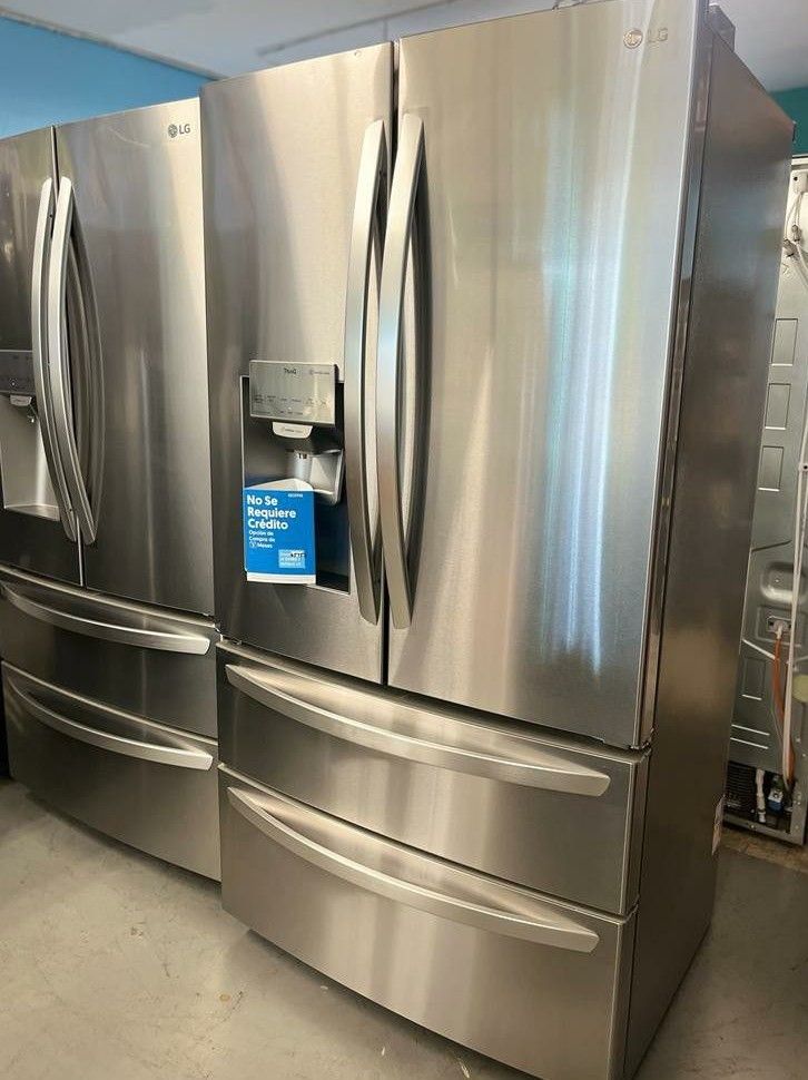 LG Refrigerator Counter Depth XC 30