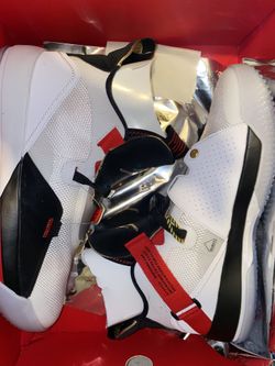 JORDAN XXXIII FUTURE FLIGHT