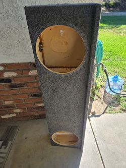12 Ground Shaker Dual Subwoofer Truck Enclosure