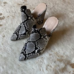 Aldo Brand Snakeskin Booties 