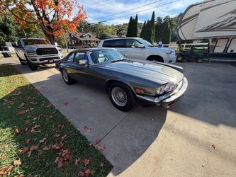 1988 Jaguar Xj12