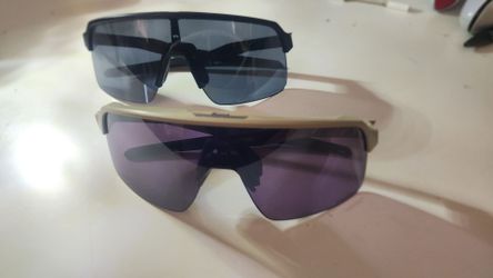 Oakley Sutro Lite sunglasses-Pair