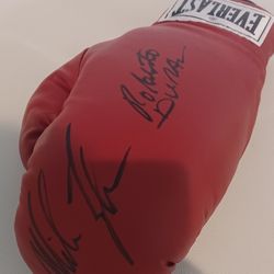 OFFICIAL EVERLAST BOXING GLOVE AUTOGRAPHED BY BOTH MIKE TYSON AND ROBERTO DURAN 