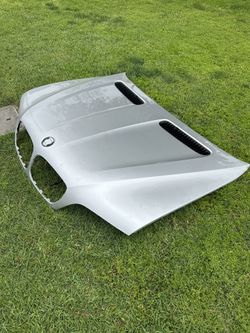 2004-2006 BMW X5 Hood