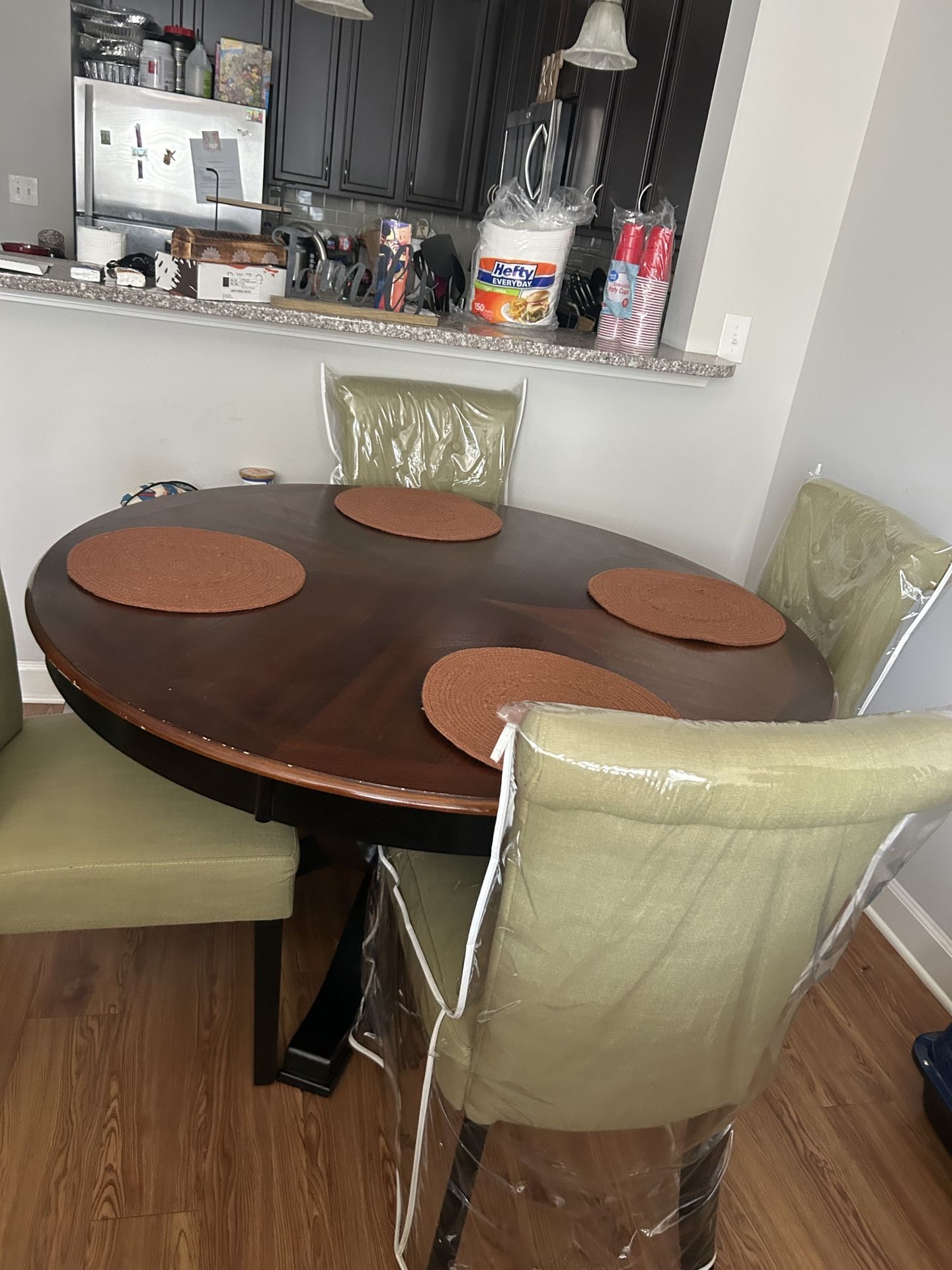 Kitchen/Dining table