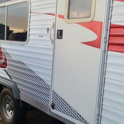 2006 attitude toy hauler 26fsak