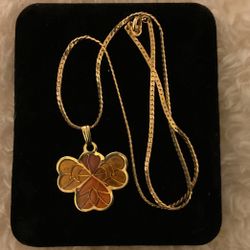 Gold Necklace With Vintage Pendant 