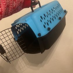 XS Pet Portal Travel Crate (NEW)
