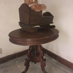 Antique Victorian Walnut Parlor Table 
