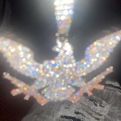 BRAND NEW DIAMOND TESTED KING CHARM PENDANT 💎