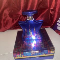 New York Nights Eau De Parfum Spray Unisex 3.4 Oz / 100 ml (selling/trading)