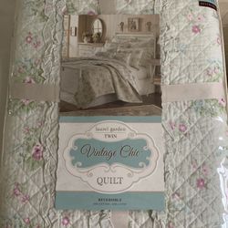 Quilt/Coverlet