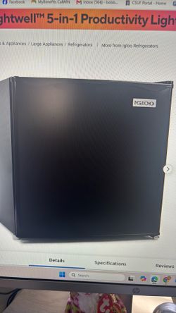 Igloo refrigerator with freezer