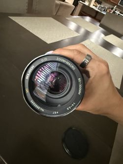 Soligor MC Macro C/D 60-300 Mm Zoom Lens - M42 Mount