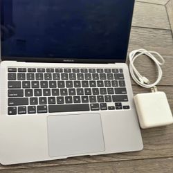 Apple MacBook Air M1 !! Priced to sel!!!!!!