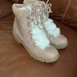 Size 3 New. Girls Boots $5