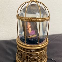Taylor Swift Speak Now Frame Snow Globe Taylor's Version PLAYS ENCHANTED New