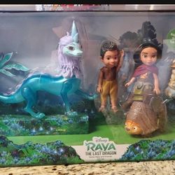 Disney Raya and The Last Dragon Toy Set
