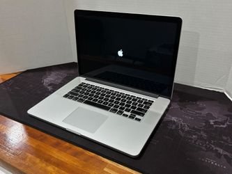 Apple MacBook Pro 15” 2015 Core i7 16GB RAM 512GB SSD