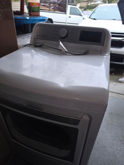 LG Washer and Gas Dryer Set