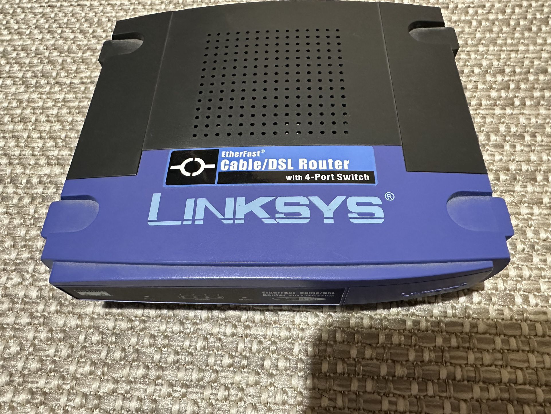 Linksys  Cable/DSL Router with 4 Port Switch