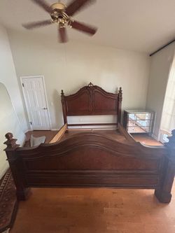 CalKing - King Talavera Head/Footboard & frame by Heritage Drexel