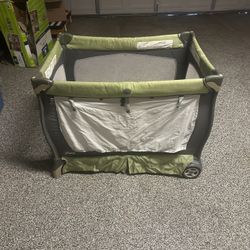 Chicco Pack And Play 