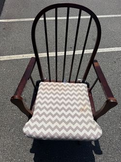 Dark Wood Windsor Arm Chair