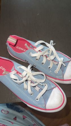 Girls converse size 13